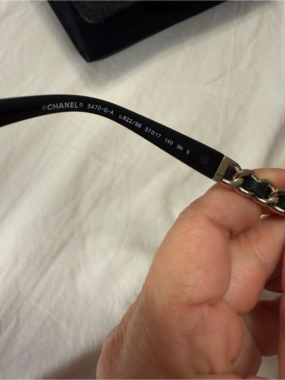 Used excellent condition ChanelBlack Oversized Square Sunglasses w/ Quilted Case - Picture 3 of 6